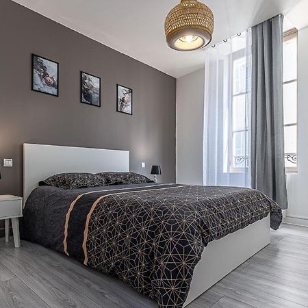 Le Saint-Pierre T2 Cosy en plein Centre ville Dreux Extérieur photo